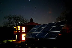 solar-power-that-works-at-night-300x199